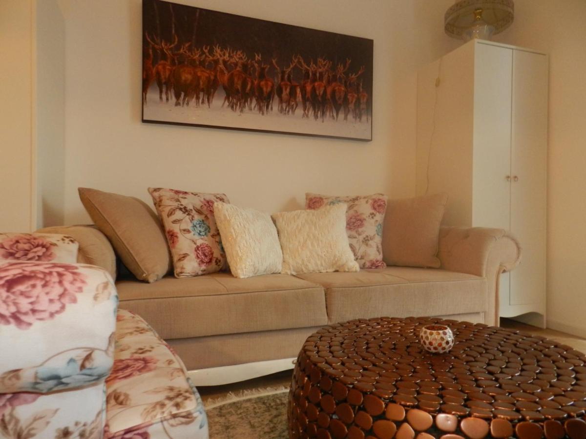 Klassik And Sunny Apartment! Appartement